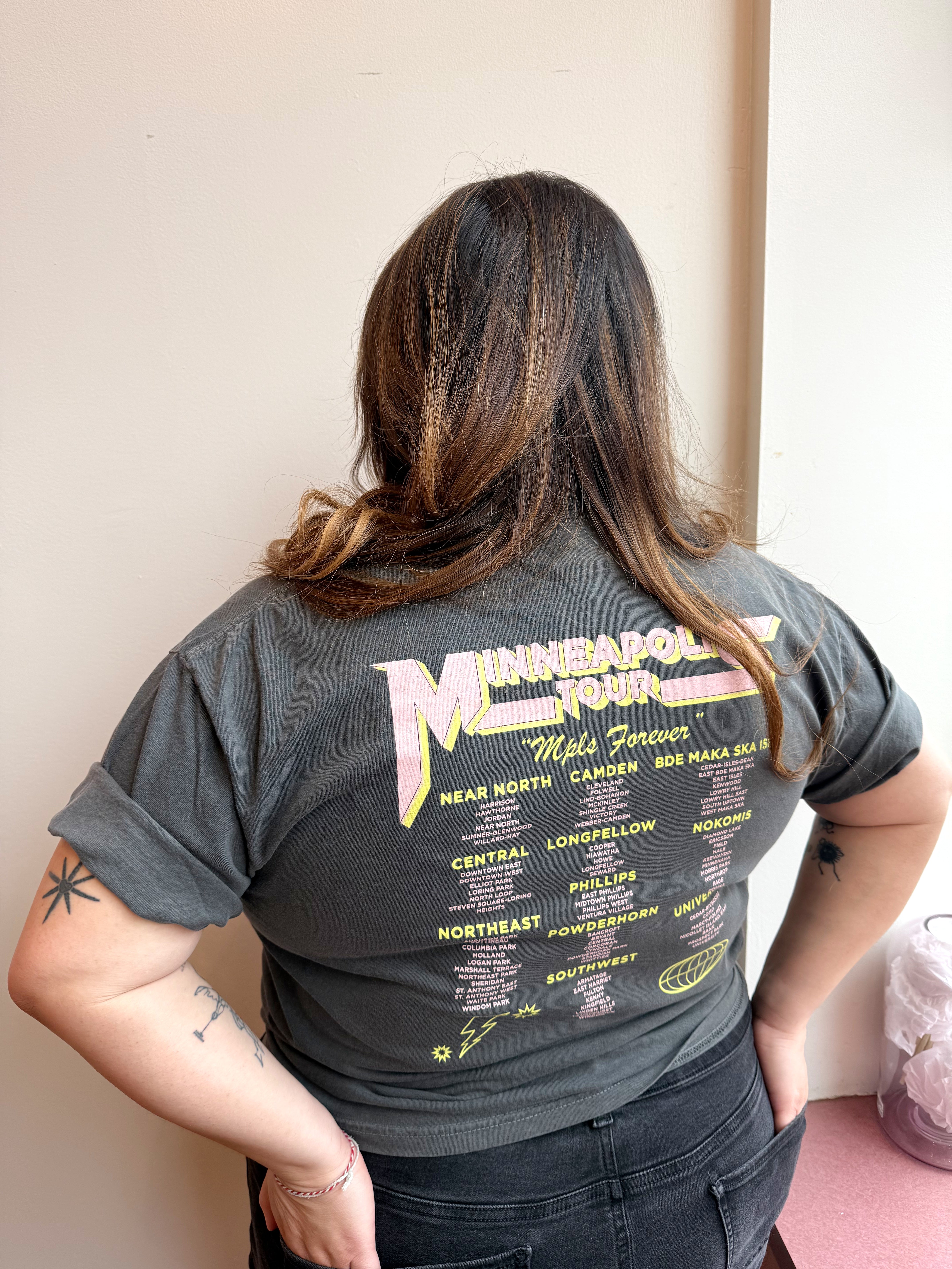 Minneapolis Tour Unisex Pocket Tee // Washed Black – Jenny in the City